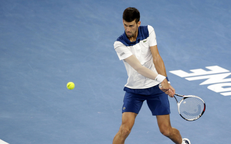 赛中保持警 赛中保持警