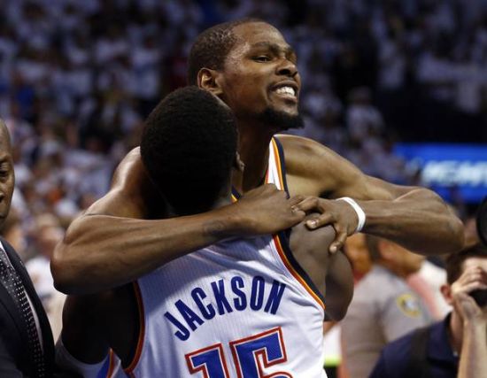 目标翻译成 目标翻译成